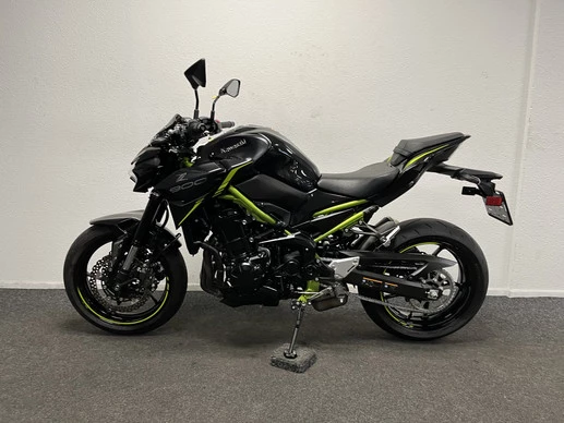 Kawasaki Z900 - Afbeelding 12 van 19