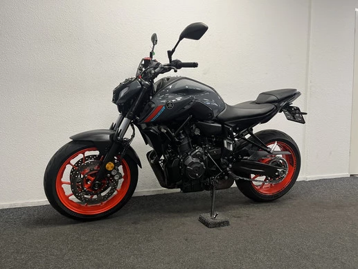 Yamaha MT 07 - Afbeelding 14 van 22
