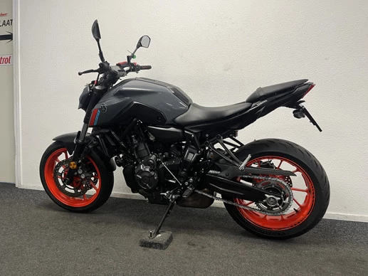 Yamaha MT 07 - Afbeelding 15 van 22