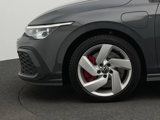 Volkswagen Golf - Afbeelding 18 van 30