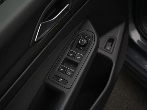Volkswagen Golf - Afbeelding 26 van 30