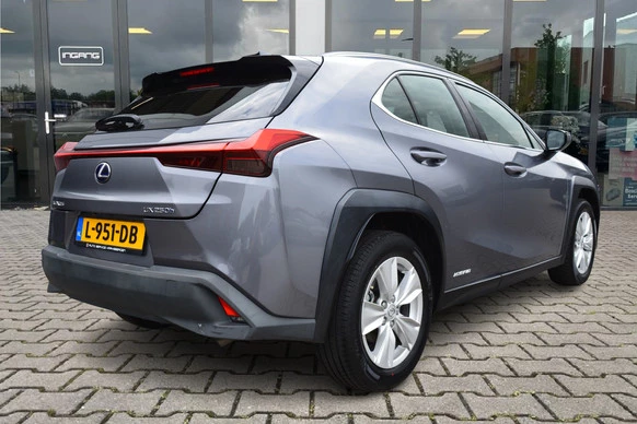 Lexus UX - Afbeelding 4 van 30