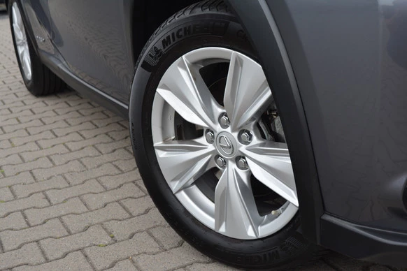 Lexus UX - Afbeelding 9 van 30