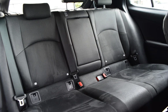 Lexus UX - Afbeelding 15 van 30
