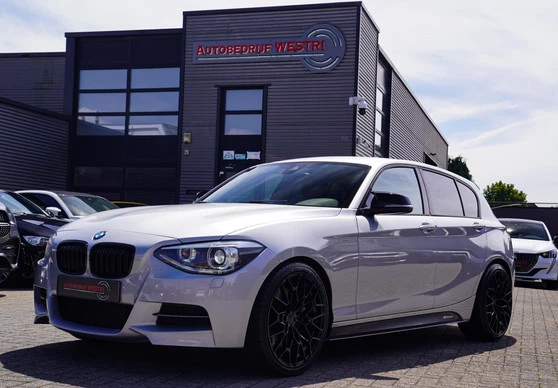 BMW 1 Serie - Afbeelding 1 van 30