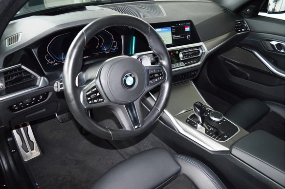 BMW 3 Serie - Afbeelding 16 van 28