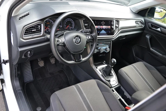 Volkswagen T-Roc - Afbeelding 13 van 24