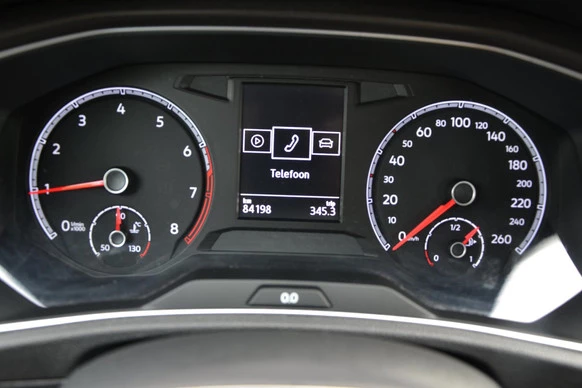 Volkswagen T-Roc - Afbeelding 16 van 24