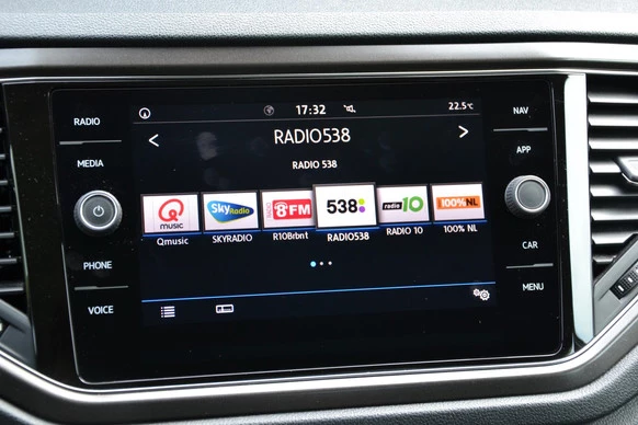 Volkswagen T-Roc - Afbeelding 17 van 24