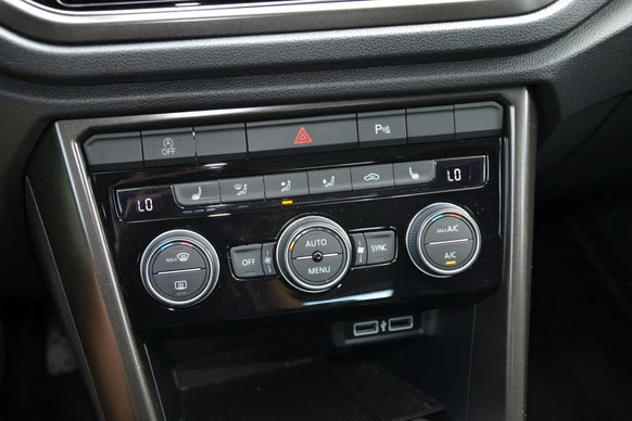 Volkswagen T-Roc - Afbeelding 18 van 24