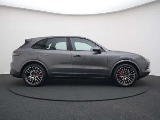 Porsche Cayenne - Afbeelding 2 van 30