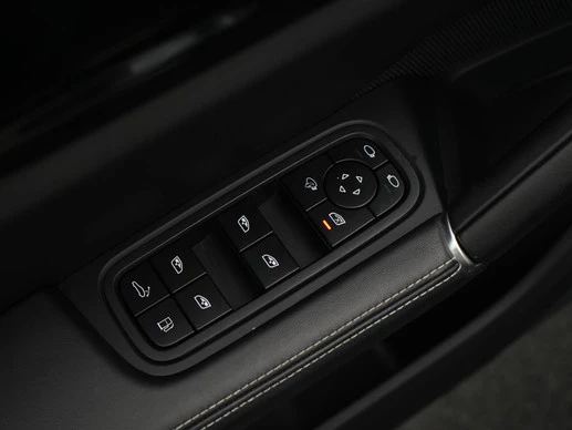 Porsche Cayenne - Afbeelding 16 van 30
