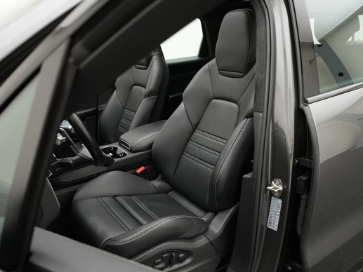Porsche Cayenne - Afbeelding 23 van 30