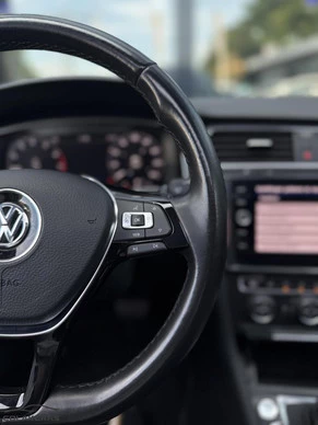 Volkswagen Golf - Afbeelding 22 van 30