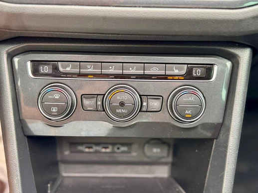 Volkswagen Tiguan - Afbeelding 21 van 30