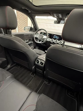Mercedes-Benz EQB - Afbeelding 18 van 30
