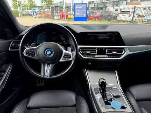 BMW 3 Serie - Afbeelding 12 van 30