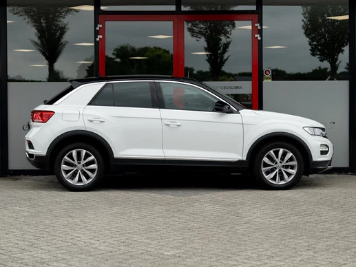 Volkswagen T-Roc - Afbeelding 12 van 30