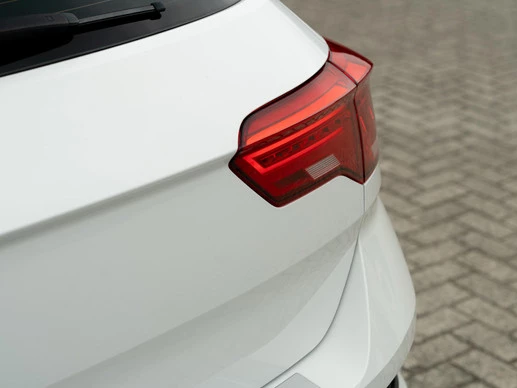 Volkswagen T-Roc - Afbeelding 21 van 30