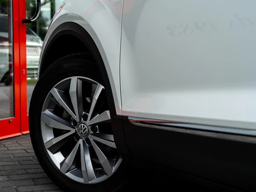 Volkswagen T-Roc - Afbeelding 25 van 30