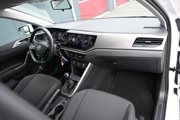 Volkswagen Polo - Afbeelding 13 van 30