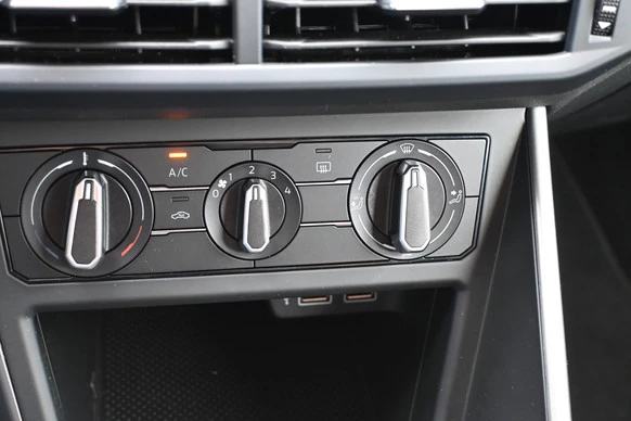 Volkswagen Polo - Afbeelding 18 van 30