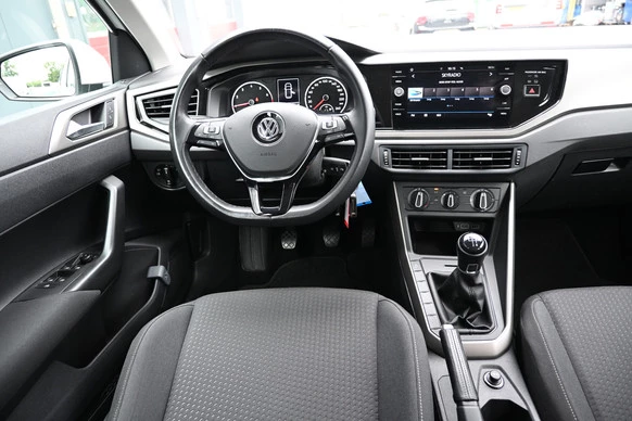 Volkswagen Polo - Afbeelding 27 van 30