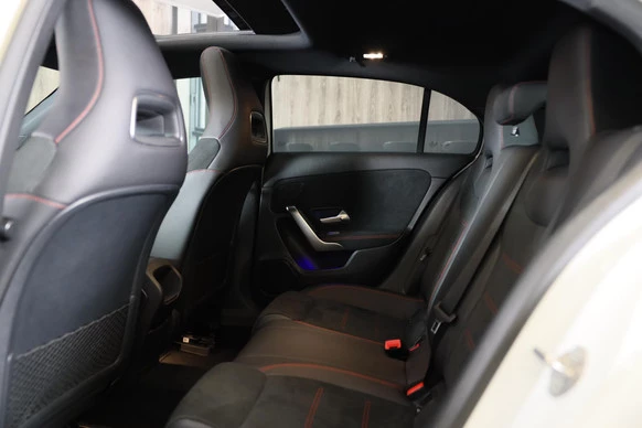 Mercedes-Benz A-Klasse - Afbeelding 18 van 30