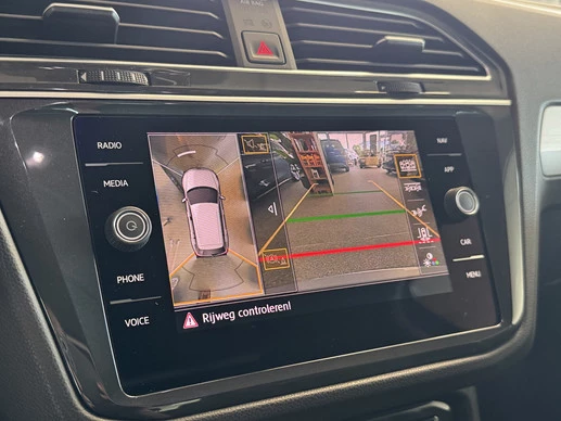 Volkswagen Tiguan - Afbeelding 14 van 19