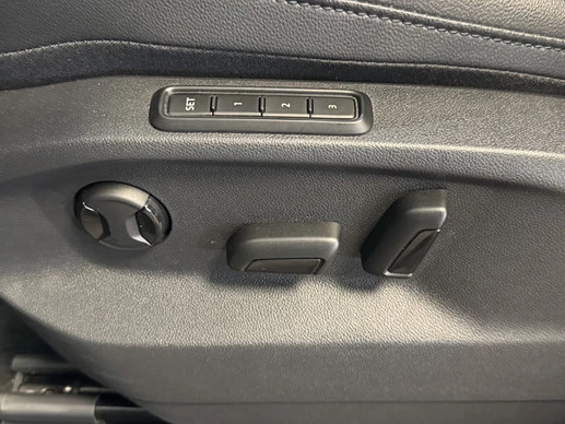 Volkswagen Tiguan - Afbeelding 15 van 19