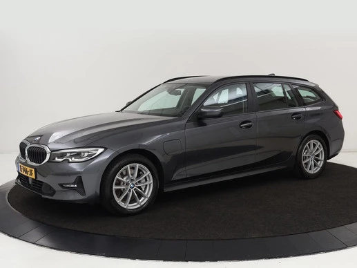 BMW 3 Serie - Afbeelding 1 van 30