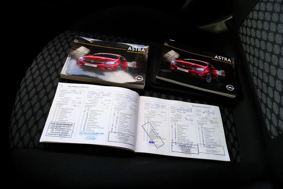 Opel Astra - Afbeelding 18 van 30