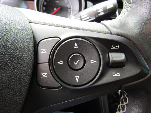 Opel Astra - Afbeelding 15 van 24