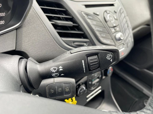 Ford Fiesta - Afbeelding 19 van 30
