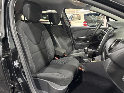 Renault Clio - Afbeelding 18 van 30