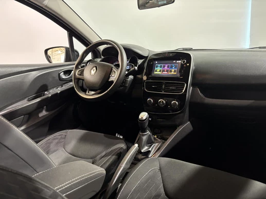 Renault Clio - Afbeelding 19 van 30
