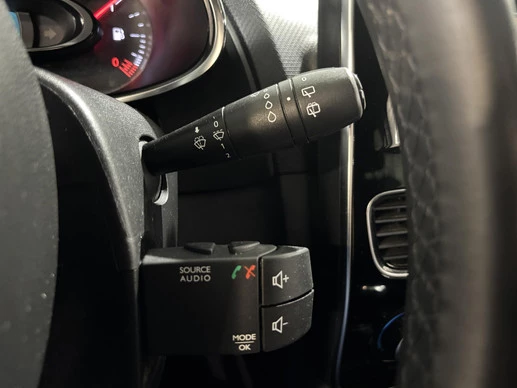 Renault Clio - Afbeelding 25 van 30