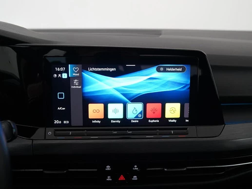 Volkswagen Golf - Afbeelding 20 van 30