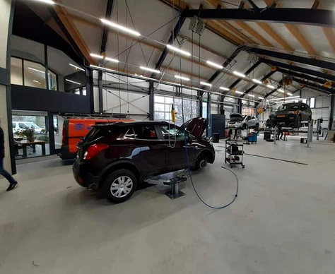 Volkswagen Tiguan - Afbeelding 11 van 14
