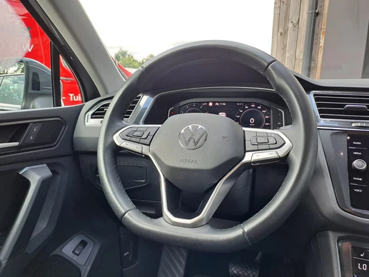 Volkswagen Tiguan - Afbeelding 8 van 30