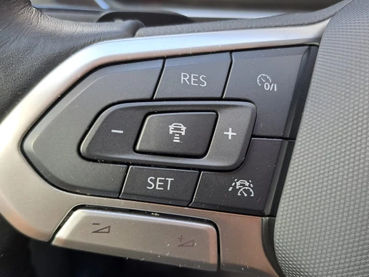 Volkswagen Tiguan - Afbeelding 9 van 30