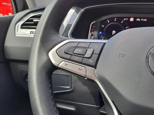 Volkswagen Tiguan - Afbeelding 10 van 30