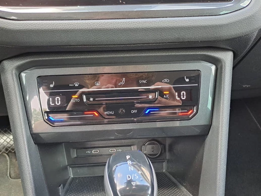 Volkswagen Tiguan - Afbeelding 14 van 30