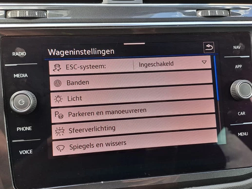 Volkswagen Tiguan - Afbeelding 22 van 30
