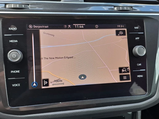 Volkswagen Tiguan - Afbeelding 24 van 30