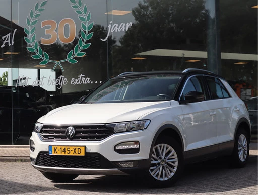 Volkswagen T-Roc - Afbeelding 1 van 30