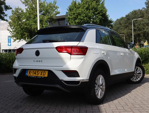 Volkswagen T-Roc - Afbeelding 2 van 30