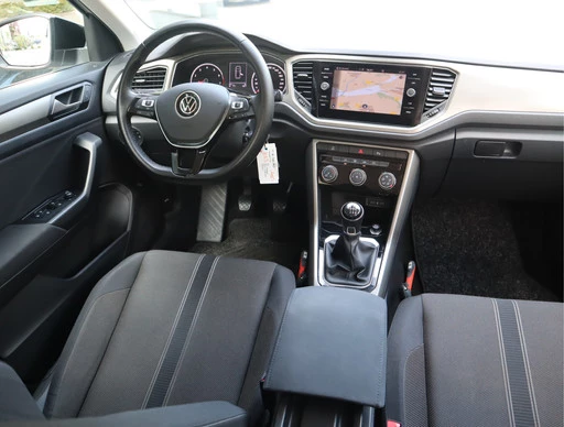 Volkswagen T-Roc - Afbeelding 3 van 30