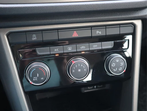 Volkswagen T-Roc - Afbeelding 9 van 30