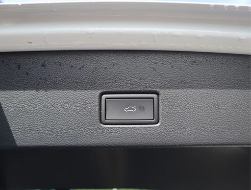 Volkswagen T-Roc - Afbeelding 15 van 30